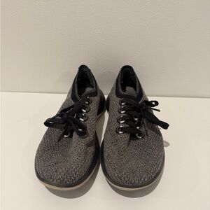 allbirds Men’s Grey Knit Sneakers